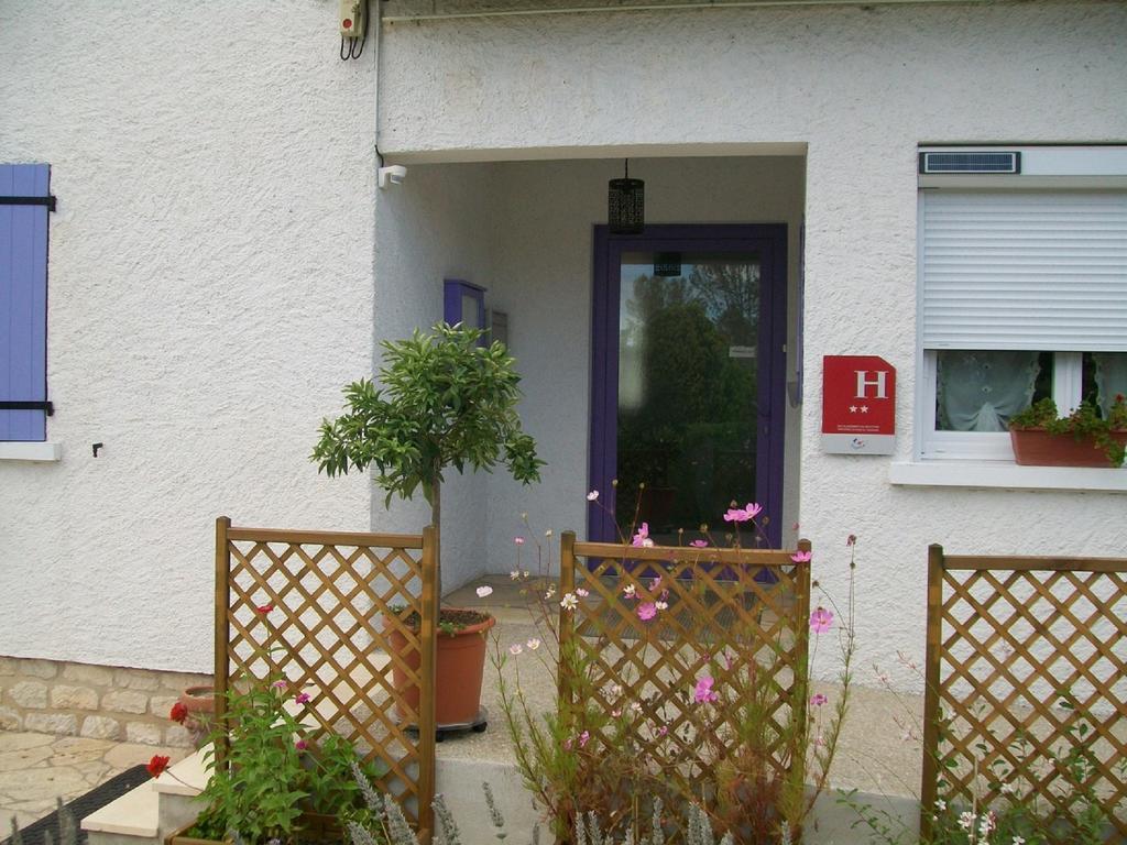 Hotel Au Charme Du Levat Saint Paul de Loubressac Exterior photo